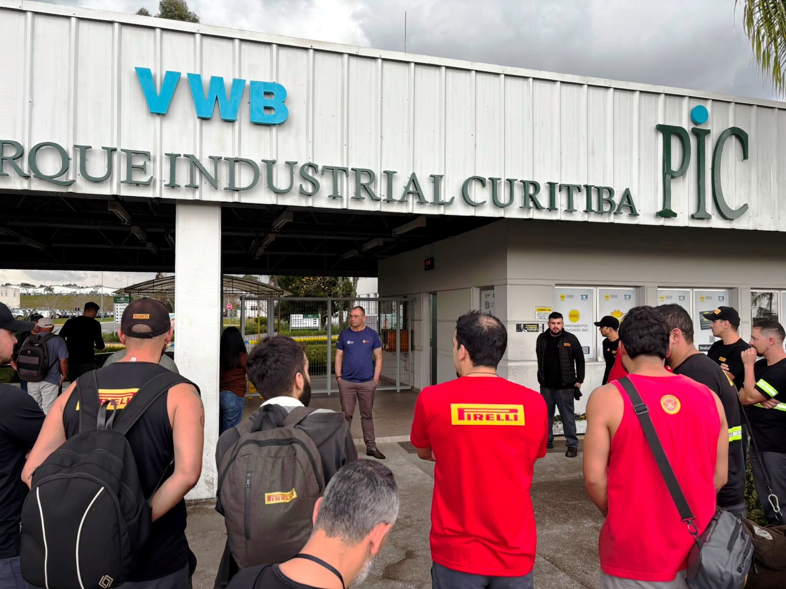 Pirelli: Maioria dos metalúrgicos aprova mudança temporária de jornada